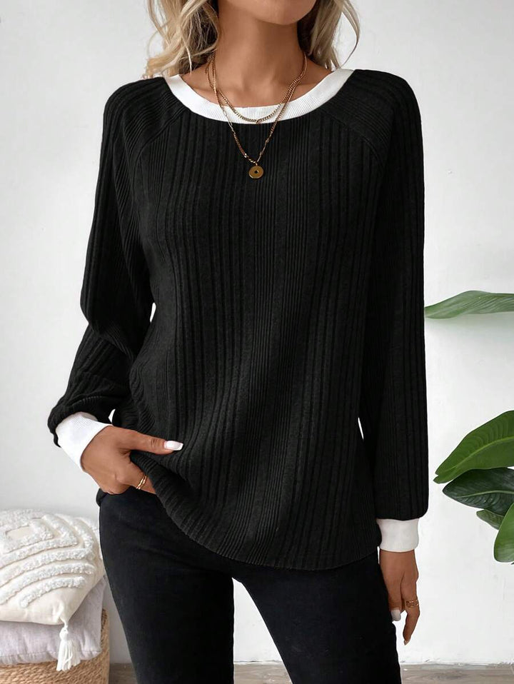 Ribbed Contrast Trim Knit Top