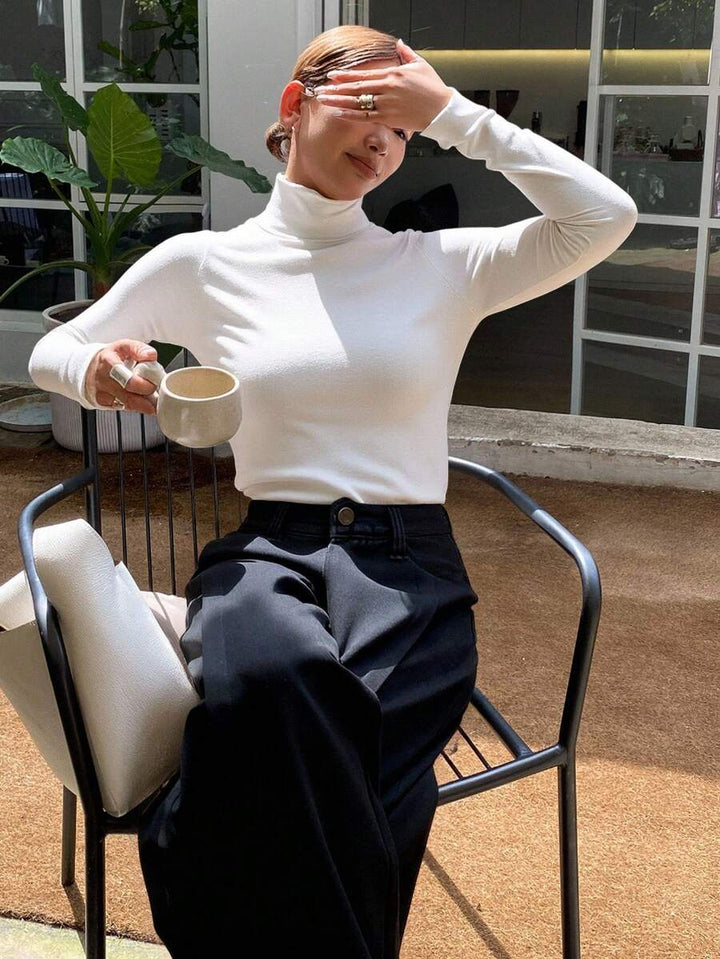 Side Turtleneck