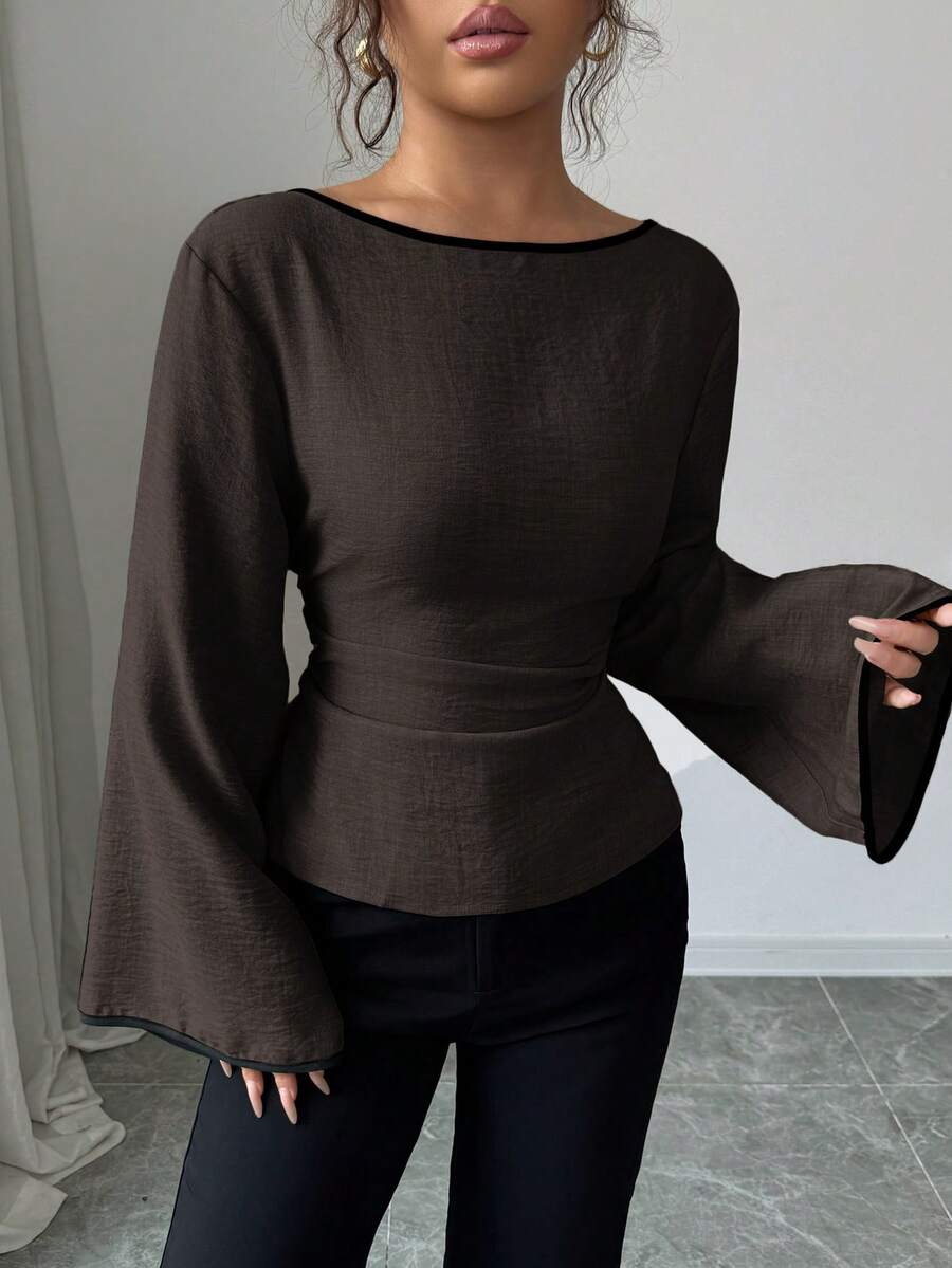 Siren Gaze Blusa feminina plissada com decote redondo e punhos com babados e manga flare