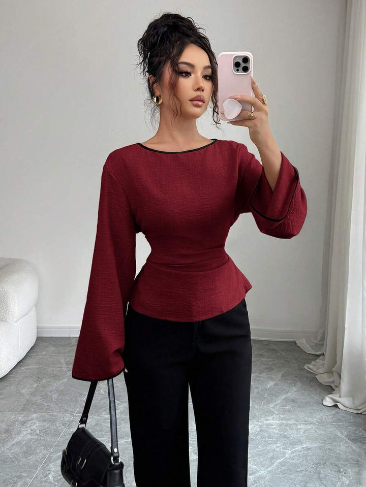 Siren Gaze Blusa feminina plissada com decote redondo e punhos com babados e manga flare