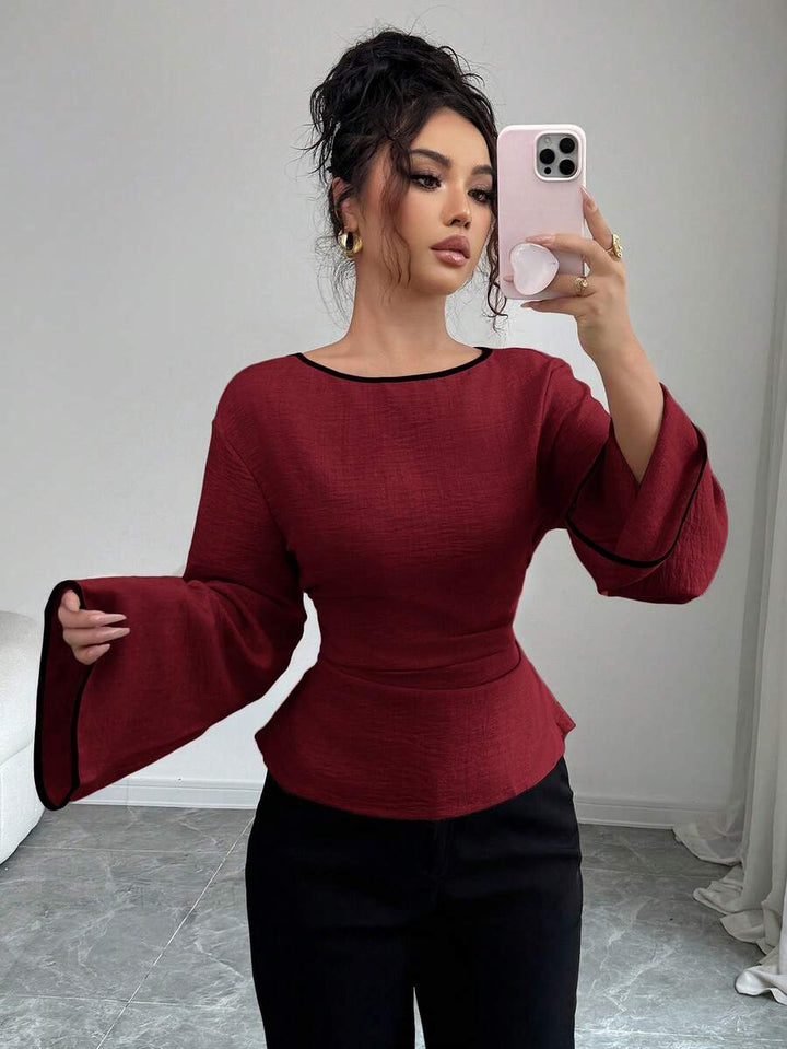 Siren Gaze Blusa feminina plissada com decote redondo e punhos com babados e manga flare