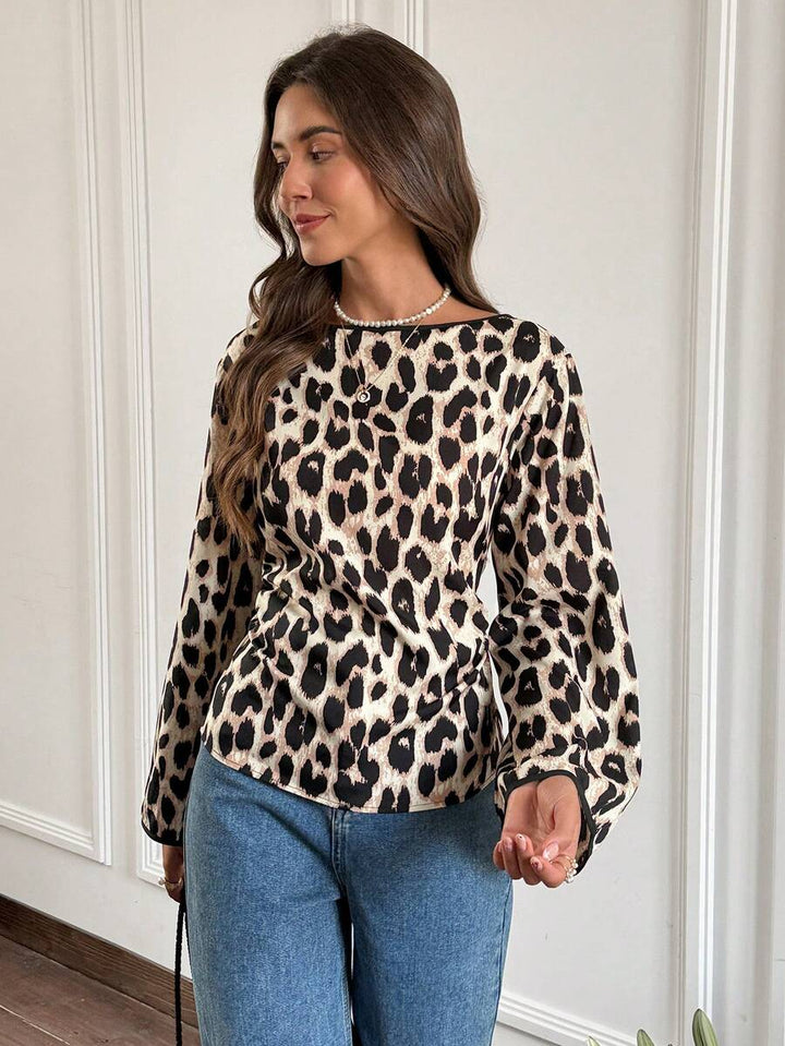 Siren Gaze Blusa feminina plissada com decote redondo e punhos com babados e manga flare