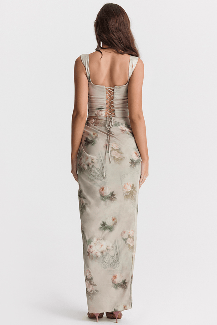 Ivelle | Abito Cut-Out con Spacco